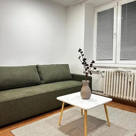 Nina - Old Town, Ac * Братислава